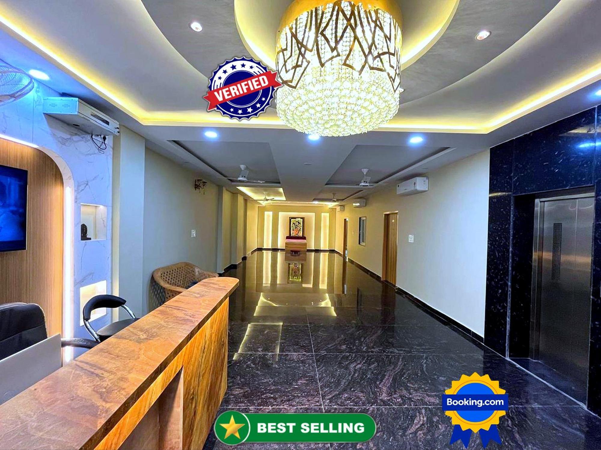 Hotel Vrinda Niddhivan ! Fully Ac, Prem Mandir At Walking Distance ! Just Near The Iskcon Temple Vrindāvan Esterno foto